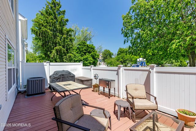 1905 Edwards Lane 1923, Toms River, NJ 08753
