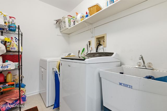 1905 Edwards Lane 1923, Toms River, NJ 08753