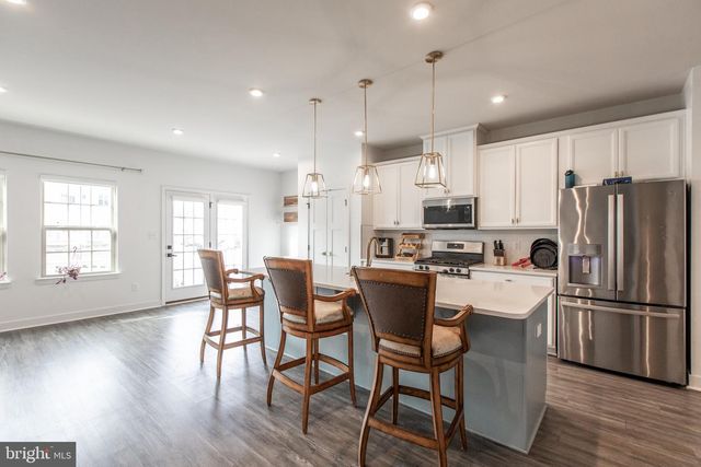 18105 RED CEDAR RD, Dumfries, VA 22026