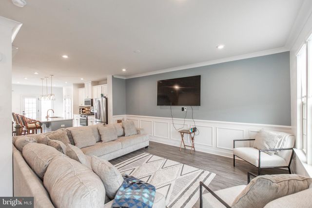 18105 RED CEDAR RD, Dumfries, VA 22026