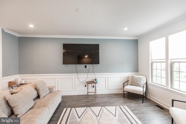 18105 RED CEDAR RD, Dumfries, VA 22026