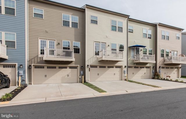 18105 RED CEDAR RD, Dumfries, VA 22026