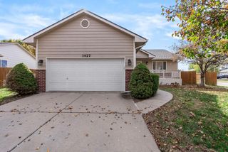 1427 E VILLAGE ESTATES DRIVE, Park City, KS 67219