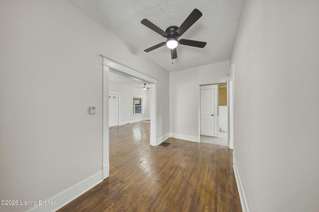 1810 Oregon Ave, Louisville, KY 40210