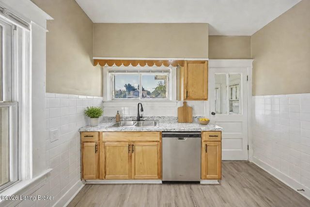 1810 Oregon Ave, Louisville, KY 40210