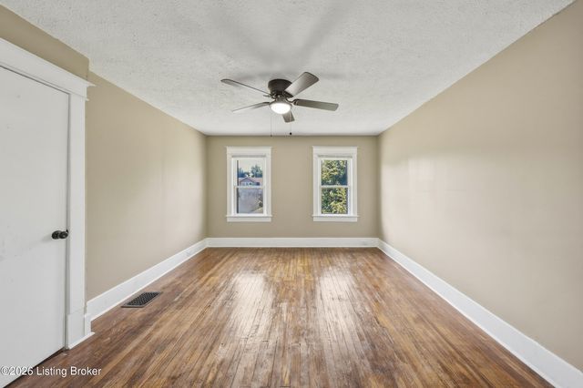 1810 Oregon Ave, Louisville, KY 40210