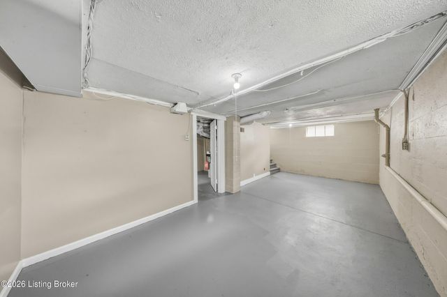 1810 Oregon Ave, Louisville, KY 40210