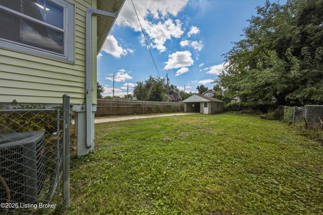 1810 Oregon Ave, Louisville, KY 40210