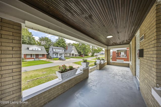 1810 Oregon Ave, Louisville, KY 40210