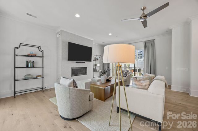 1708 Lombardy Circle D, Charlotte, NC 28203