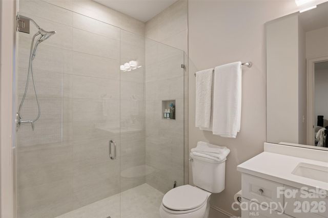 1708 Lombardy Circle D, Charlotte, NC 28203