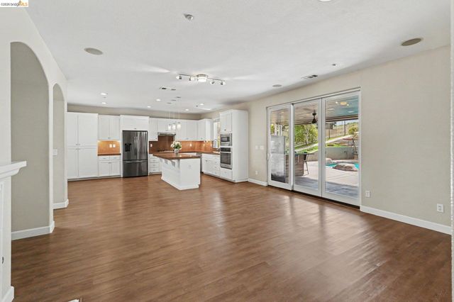 2700 St Regis Ave, Brentwood, CA 94513