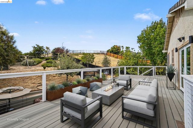 2700 St Regis Ave, Brentwood, CA 94513