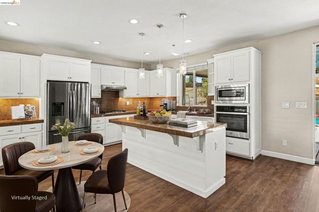2700 St Regis Ave, Brentwood, CA 94513