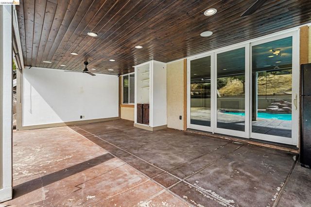 2700 St Regis Ave, Brentwood, CA 94513