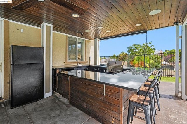 2700 St Regis Ave, Brentwood, CA 94513