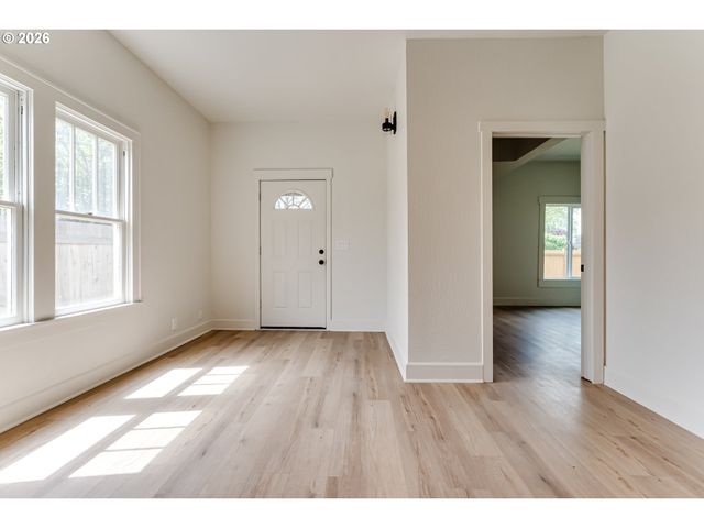 3335 RIVER Rd, Eugene, OR 97404