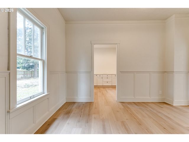 3335 RIVER Rd, Eugene, OR 97404