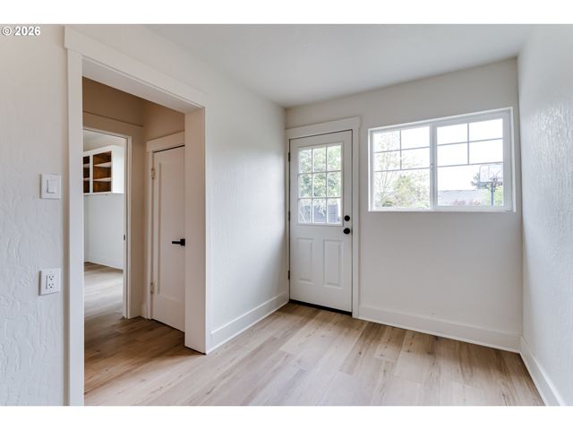 3335 RIVER Rd, Eugene, OR 97404