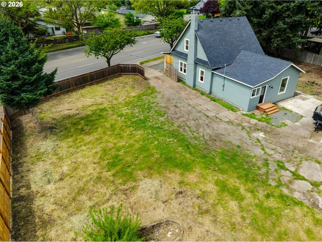 3335 RIVER Rd, Eugene, OR 97404
