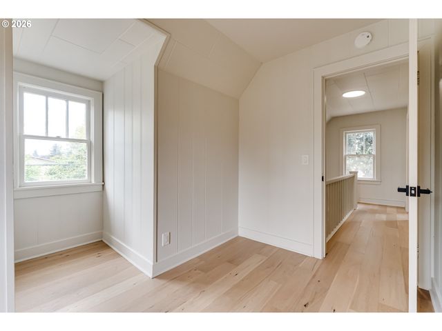 3335 RIVER Rd, Eugene, OR 97404