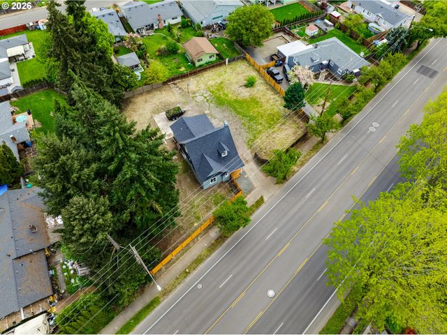 3335 RIVER Rd, Eugene, OR 97404