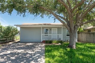 1217 Baywood Lane, Corpus Christi, TX 78418