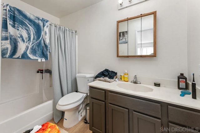 1956 Pacific Beach Dr, San Diego, CA 92109