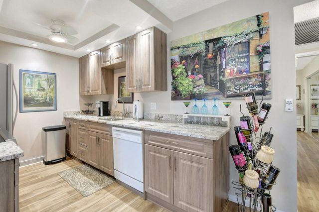 2157 Cambridge G 2157, Deerfield Beach, FL 33442