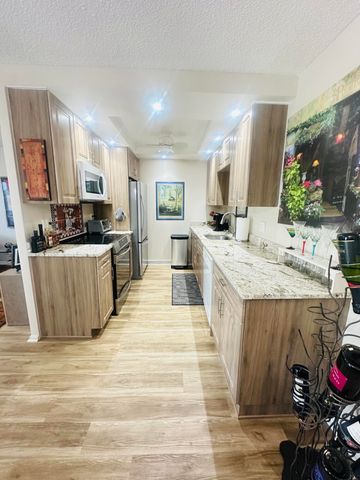 2157 Cambridge G 2157, Deerfield Beach, FL 33442