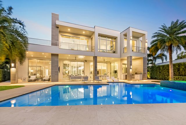 2162 Radnor Road, North Palm Beach, FL 33408