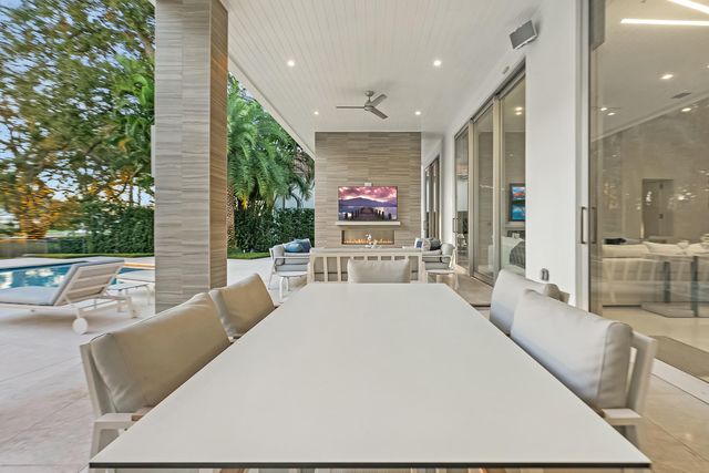 2162 Radnor Road, North Palm Beach, FL 33408