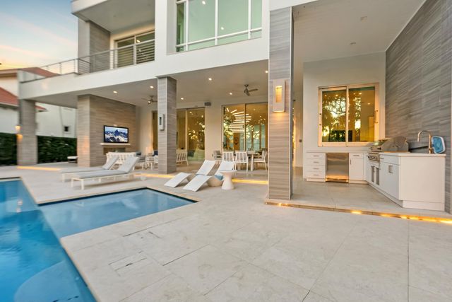 2162 Radnor Road, North Palm Beach, FL 33408