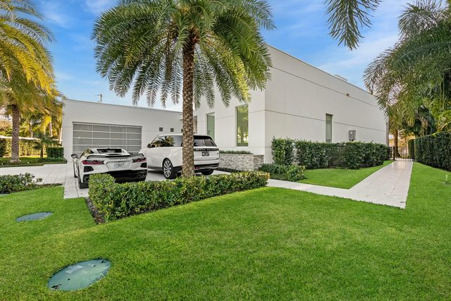 2162 Radnor Road, North Palm Beach, FL 33408