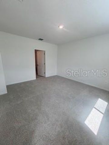 1469 BREKEY WAY, Zephyrhills, FL 33541