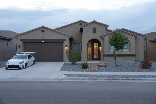 4412 SKYLINE Loop NE, Rio Rancho, NM 87144