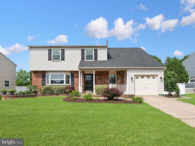 8 CHESTERFIELD RD, Sewell, NJ 08080