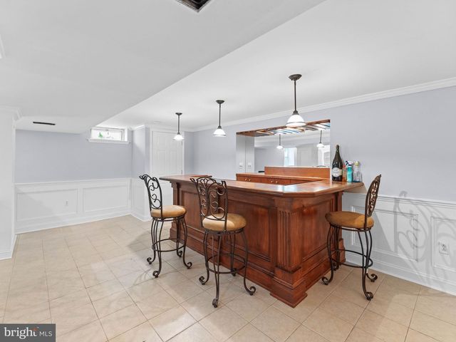 8 CHESTERFIELD RD, Sewell, NJ 08080