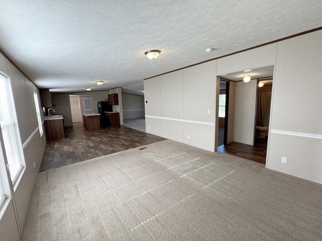 247 S Dixie Road, Wagener, SC 29164