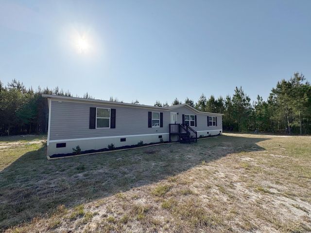 247 S Dixie Road, Wagener, SC 29164
