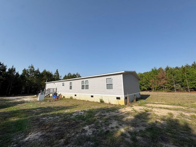 247 S Dixie Road, Wagener, SC 29164