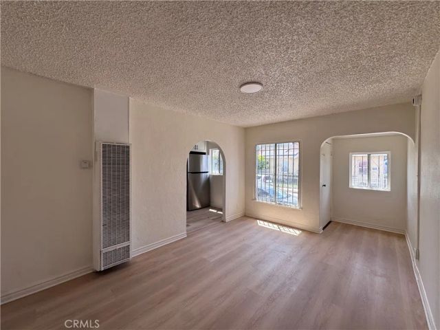 8220 Wall, Los Angeles, CA 90003