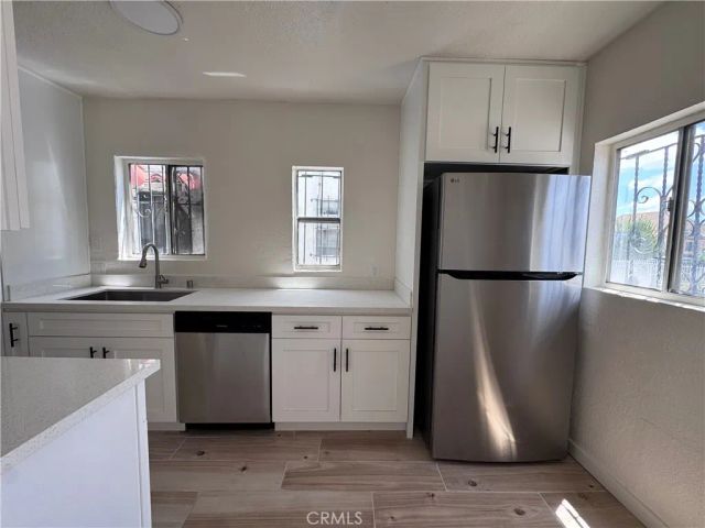 8220 Wall, Los Angeles, CA 90003