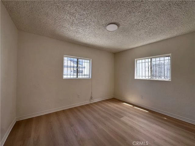 8220 Wall, Los Angeles, CA 90003