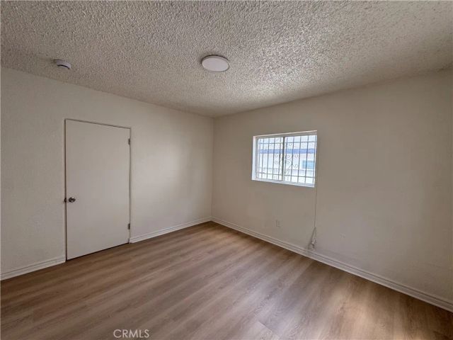8220 Wall, Los Angeles, CA 90003
