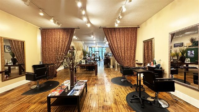 217 S Kalamazoo Mall, Kalamazoo, MI 49007