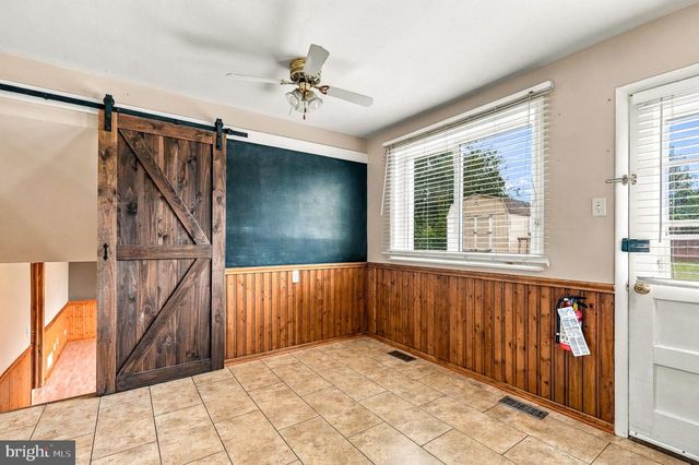 948 LOIS DR, Williamstown, NJ 08094