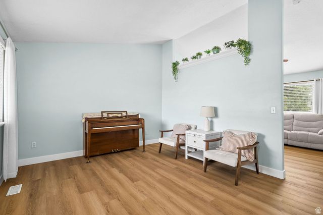 736 E 2200 S, Clearfield, UT 84015
