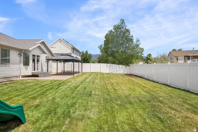 736 E 2200 S, Clearfield, UT 84015