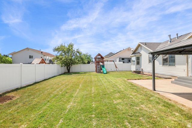 736 E 2200 S, Clearfield, UT 84015